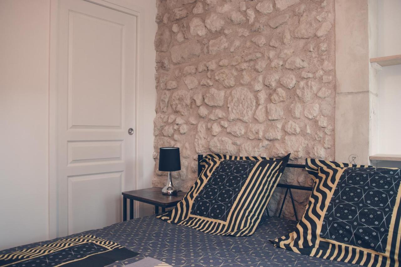 Les Belles Pierres - Hypercentre Apartment อองบวส ภายนอก รูปภาพ
